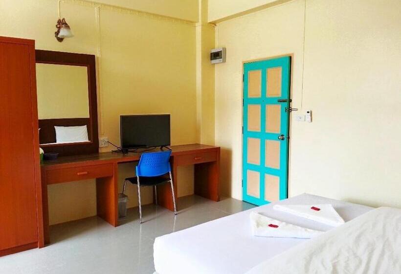 בית מלון כפרי Wansiri Mansion