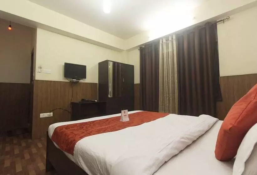 Oyo 7431 Hotel Tushita