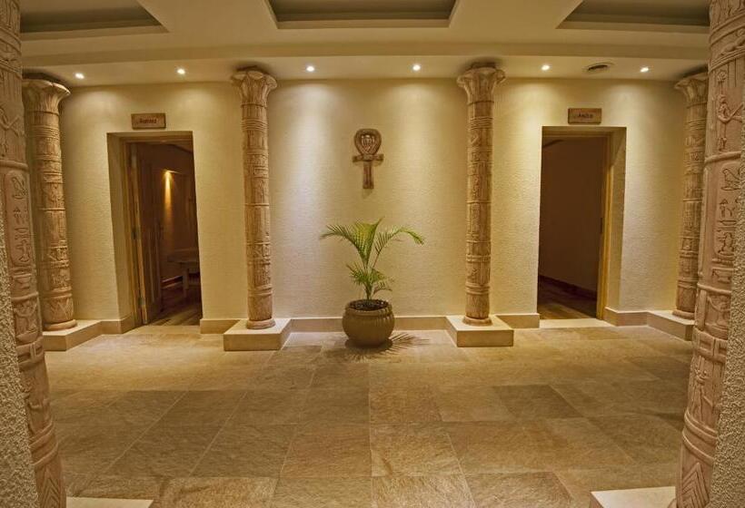 استراحتگاه Rivoli Suites