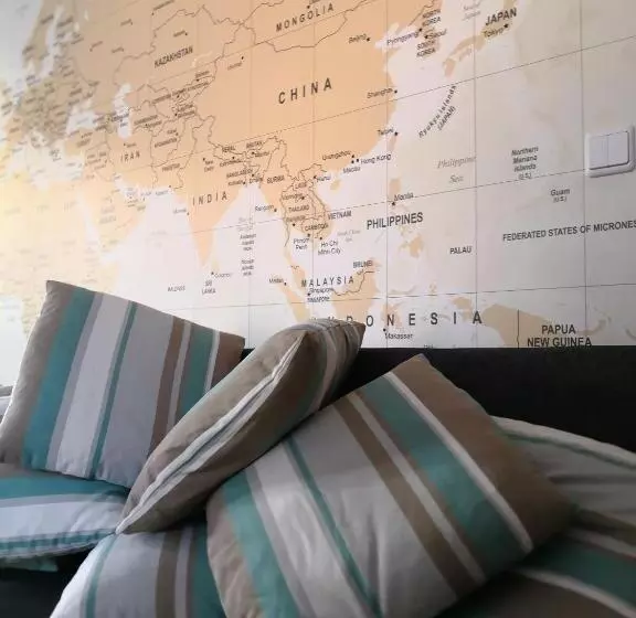 Travellers Pearl By Storytellers