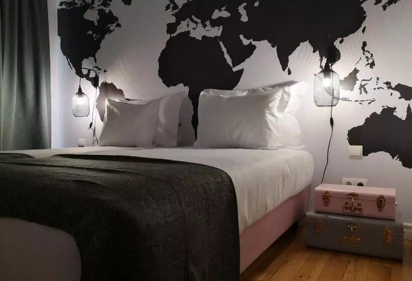 Travellers Pearl By Storytellers