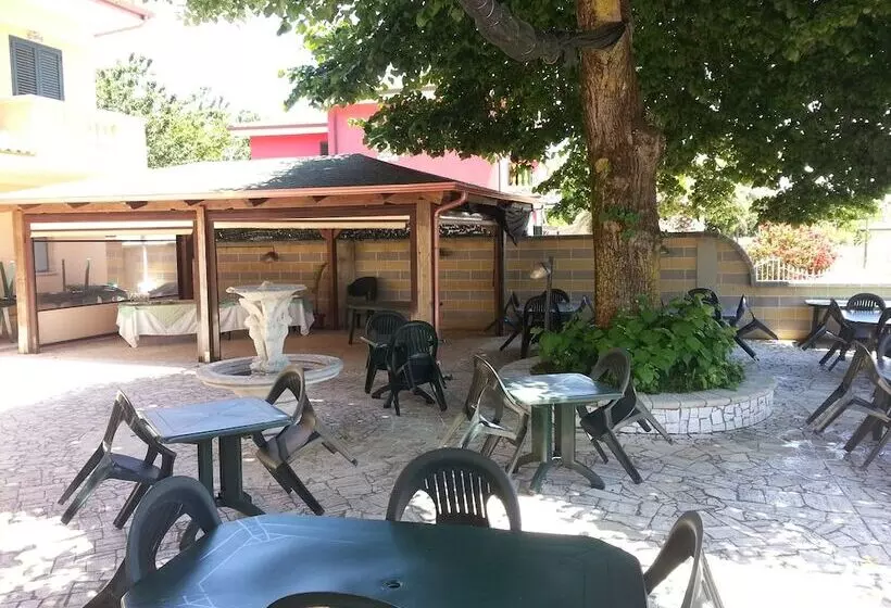 Aamiaismajoitus (B&B) Residence Il Tiglio