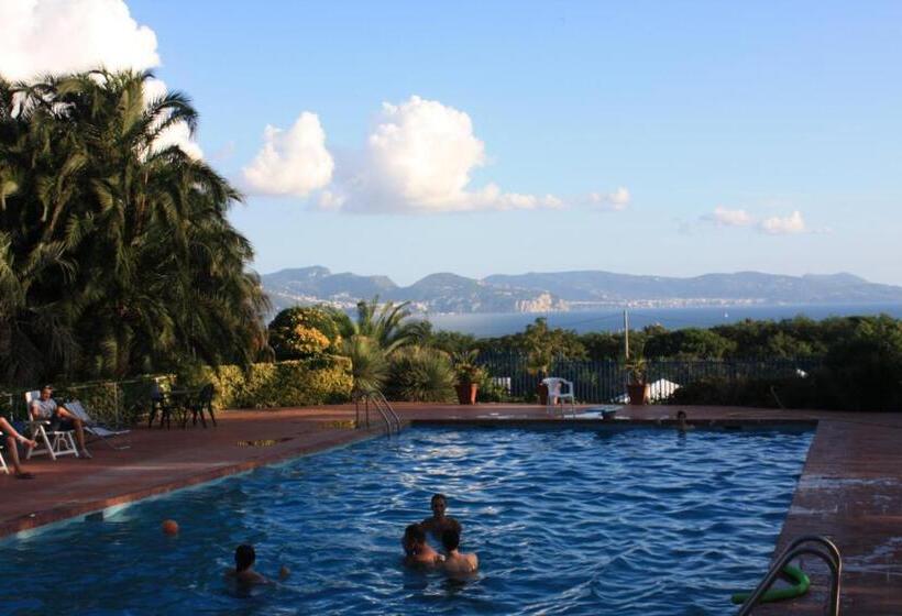 تختخواب و صبحانه Villa Viuli