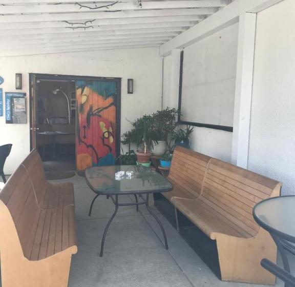 Char's Landing Hostel