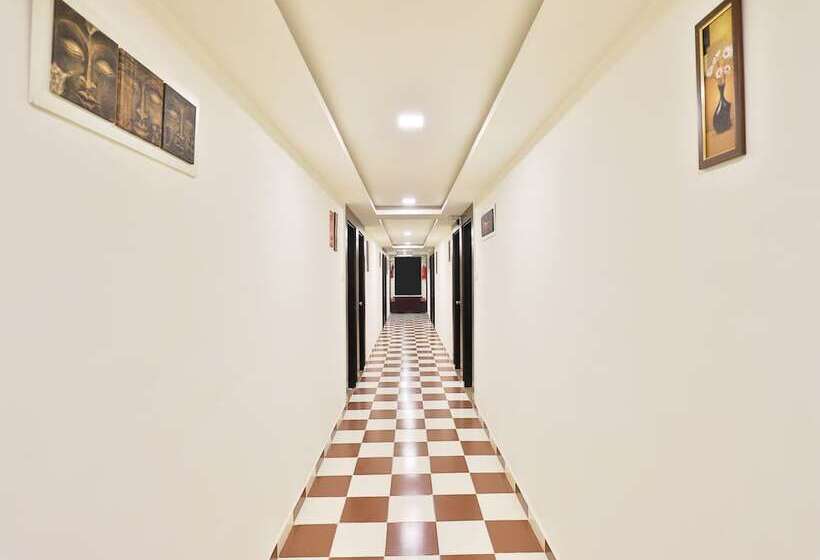 Hotel Kajri Residency