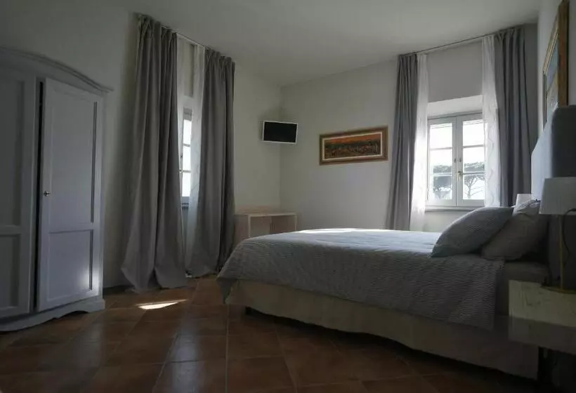 Hotelli Locanda La Bottega Del Parco