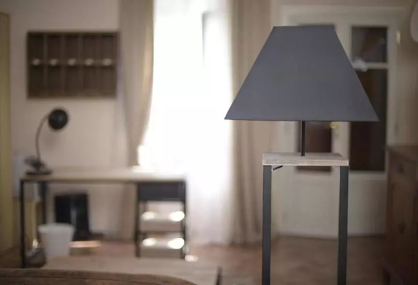 Hotelli Locanda La Bottega Del Parco