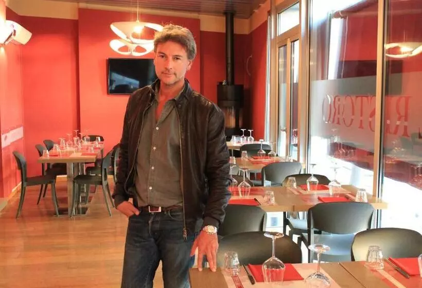 Hotelli Locanda La Bottega Del Parco