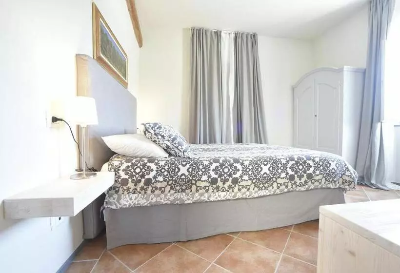 Hotelli Locanda La Bottega Del Parco