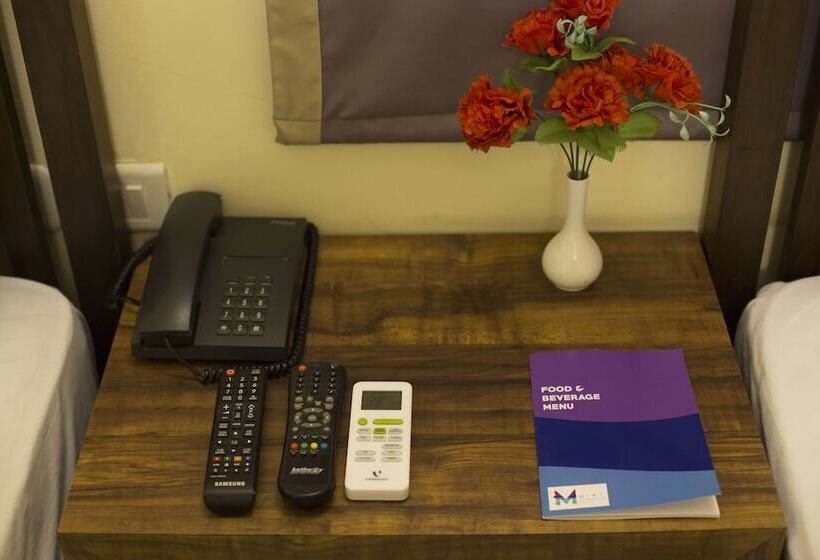 هتل Mint Highstreet