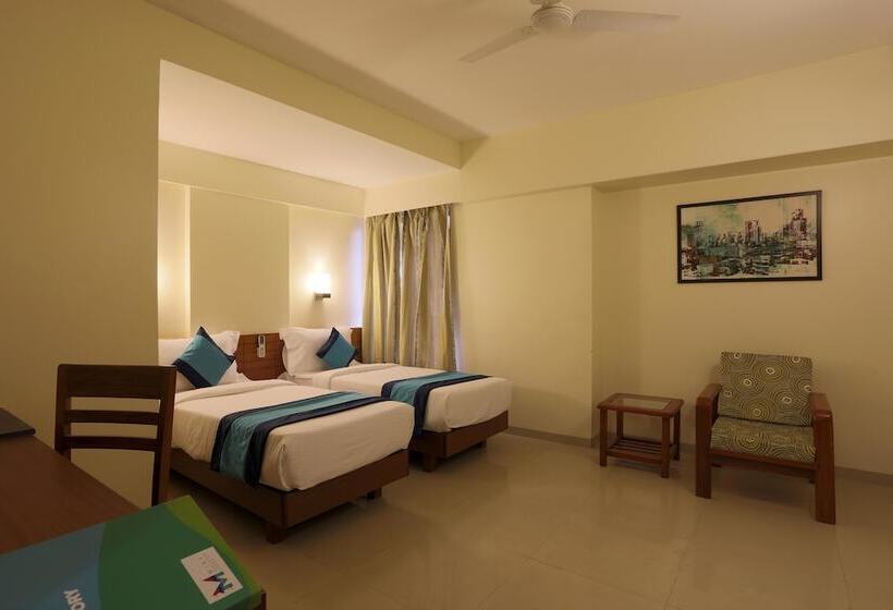 هتل Mint Highstreet