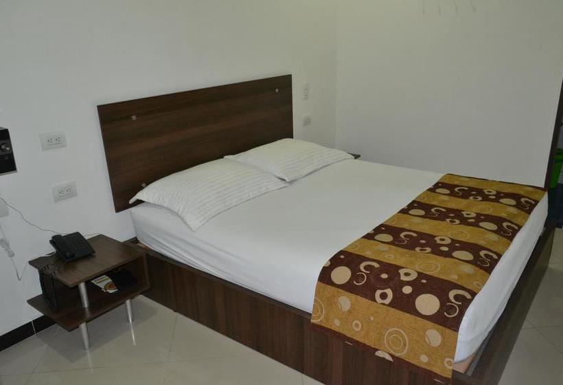 هتل Punto Dos Suites