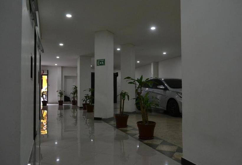 هتل Punto Dos Suites