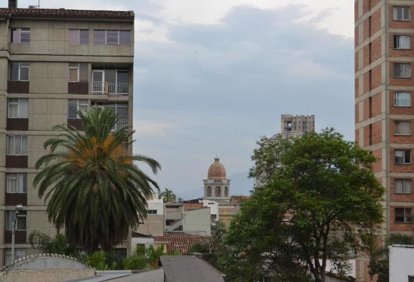 هتل Punto Dos Suites