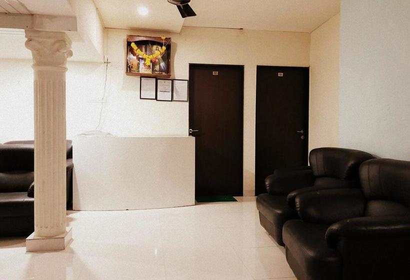 Hotel Spot On 41424  Sunny