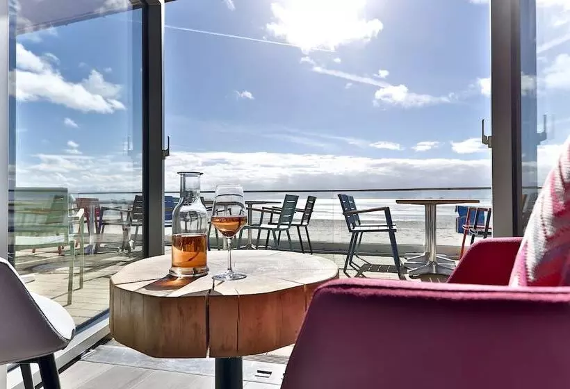 Hotelli Upstalsboom Wyk Auf Fohr