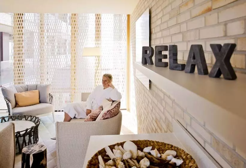 Hotelli Upstalsboom Wyk Auf Fohr