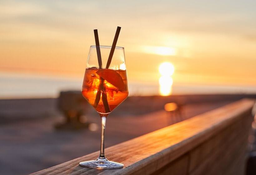 هتل Upstalsboom Wyk Auf Fohr