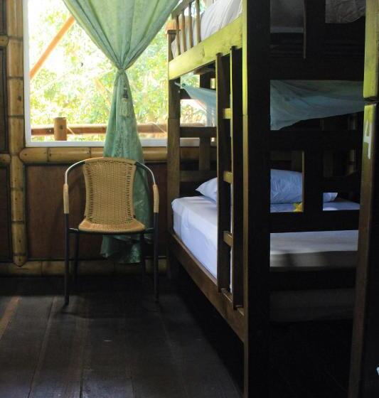 La Natura Hostel & Pool