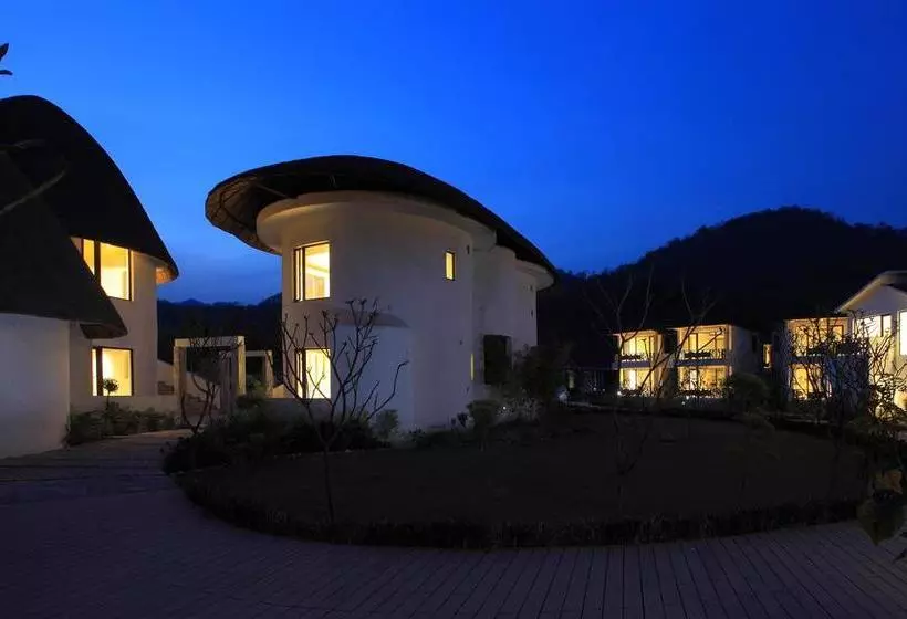 リゾートホテル Lemon Tree Premier, Corbett