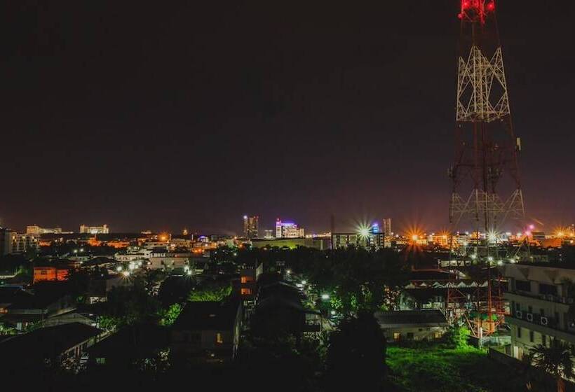 אתר נופש The Terrace Khlongtoei