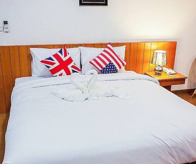 אתר נופש The Terrace Khlongtoei