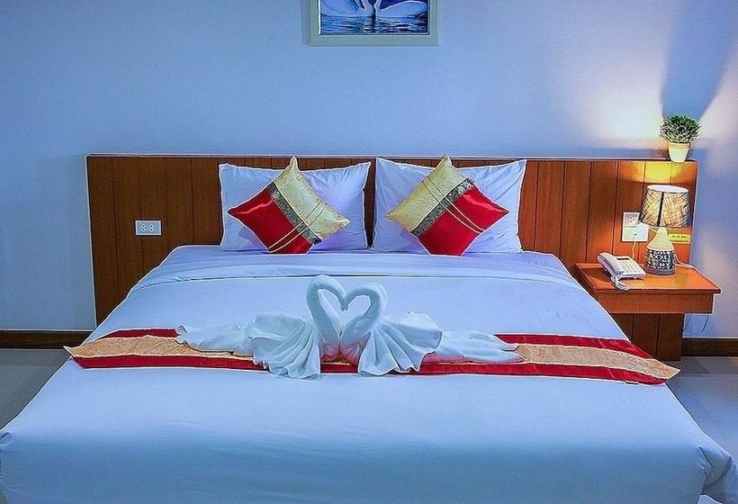 אתר נופש The Terrace Khlongtoei