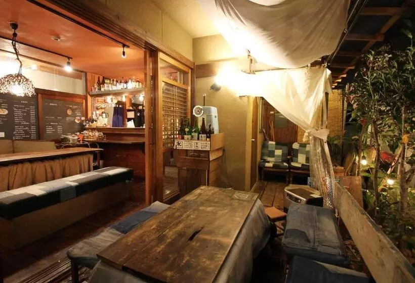 Roku Hostel Hiroshima