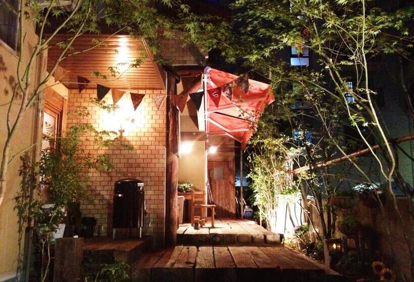 Roku Hostel Hiroshima