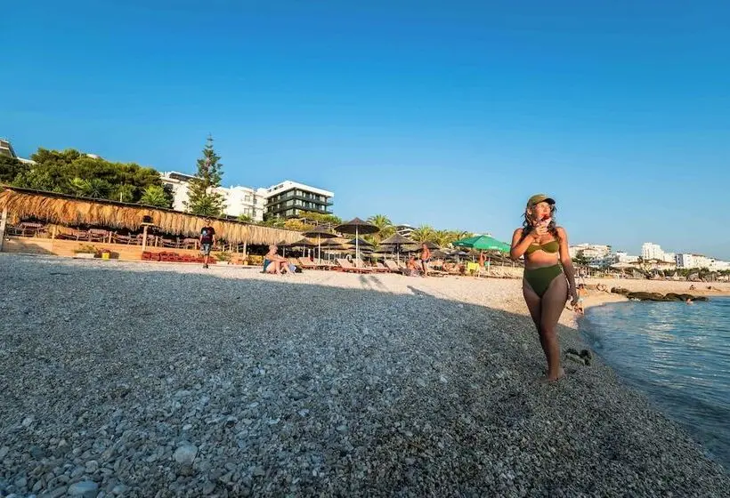 Hotel Mercury Saranda