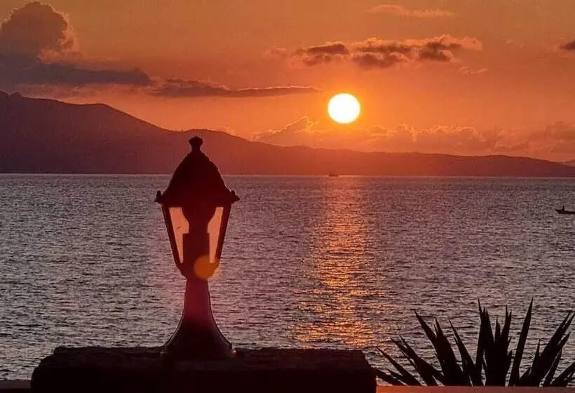 Hotel Mercury Saranda