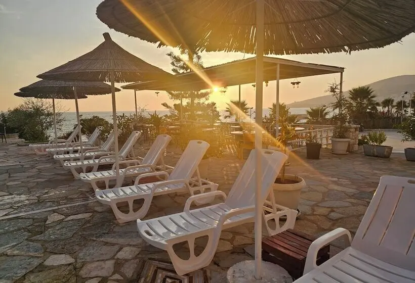 Hotel Mercury Saranda