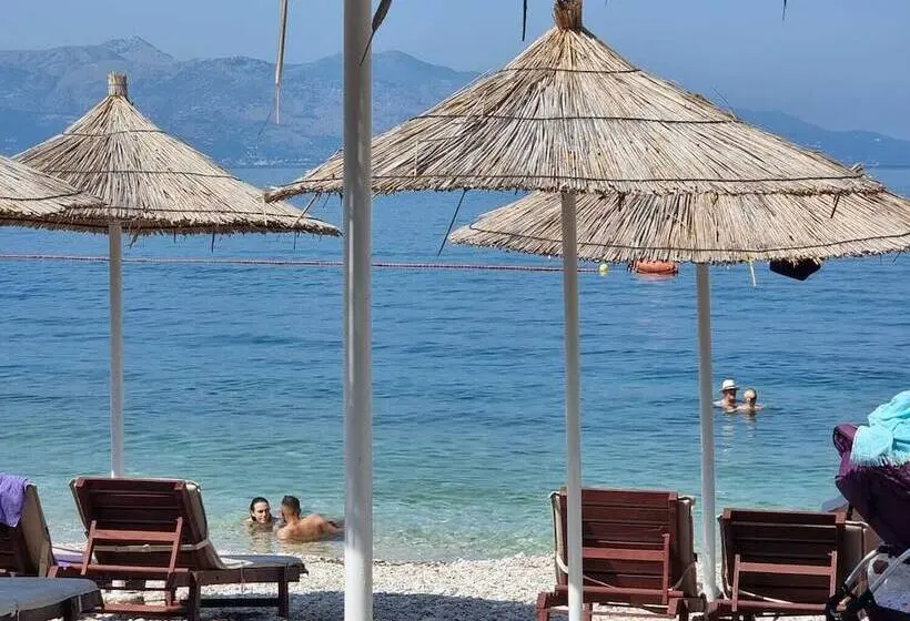 Hotel Mercury Saranda