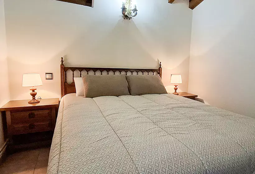 Apartamentos Santillana Mijares 3000