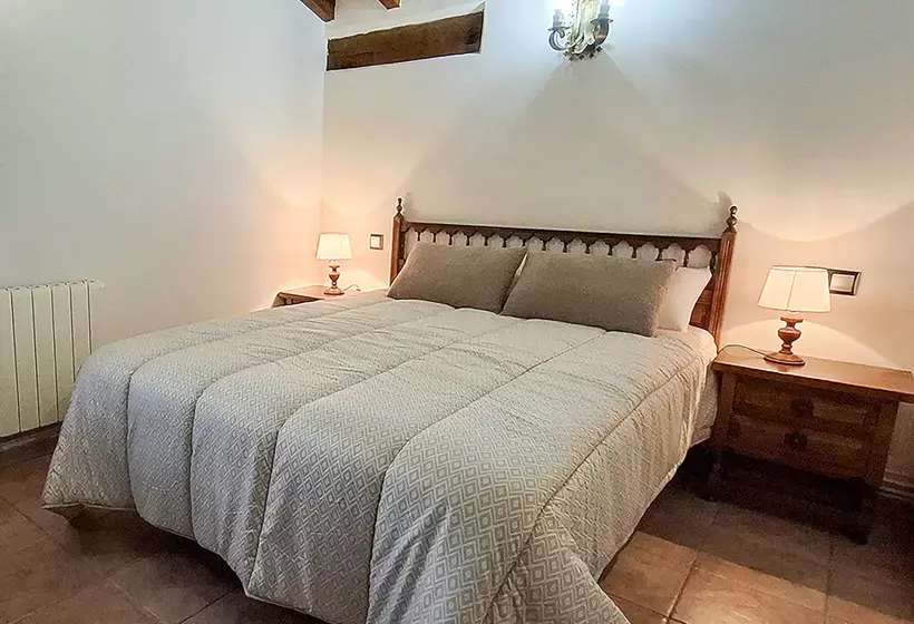 Apartamentos Santillana Mijares 3000
