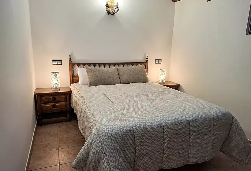 Apartamentos Santillana Mijares 3000