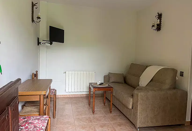 Apartamentos Santillana Mijares 3000