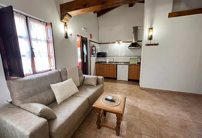 Apartamentos Santillana Mijares 3000
