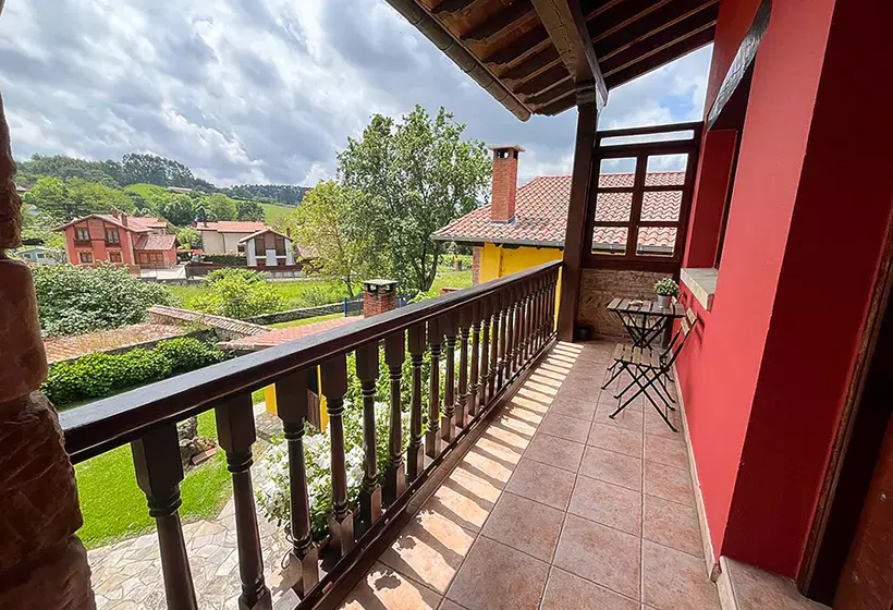 Apartamentos Santillana Mijares 3000