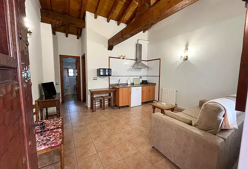 Apartamentos Santillana Mijares 3000