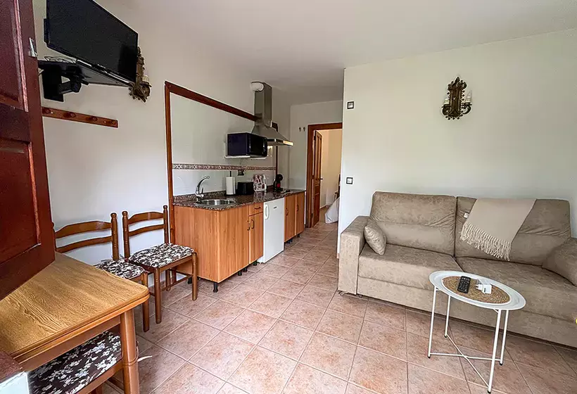 Apartamentos Santillana Mijares 3000