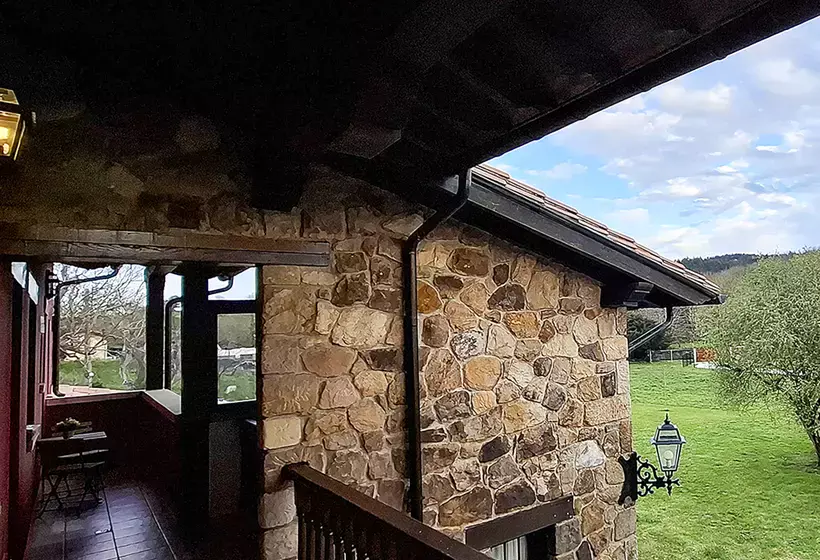 Apartamentos Santillana Mijares 3000