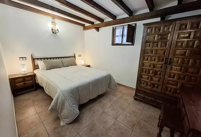 Apartamentos Santillana Mijares 3000