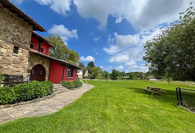 Apartamentos Santillana Mijares 3000