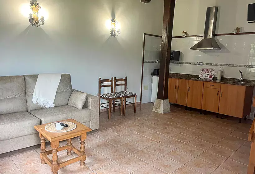 Apartamentos Santillana Mijares 3000