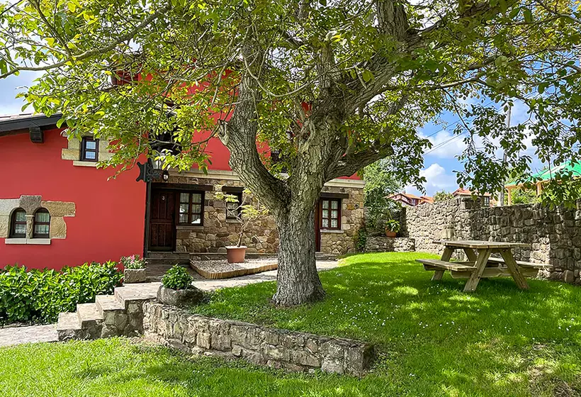 Apartamentos Santillana Mijares 3000