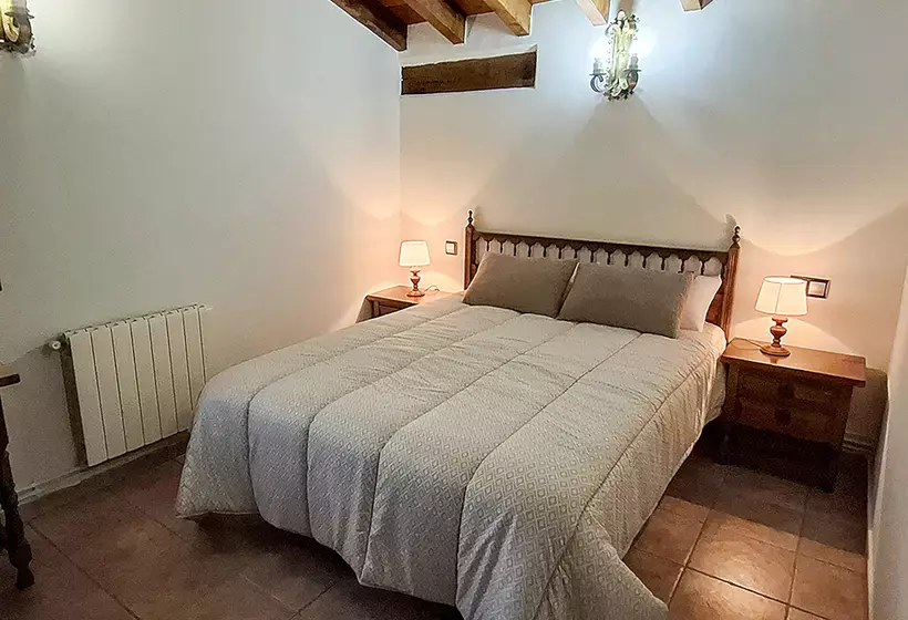 Apartamentos Santillana Mijares 3000