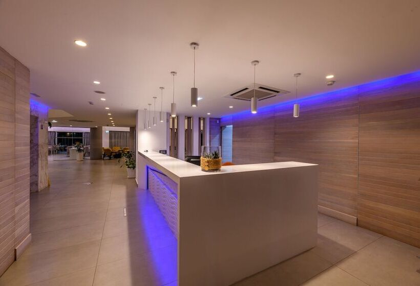 בית מלון כפרי Tasia Maris Sands - Adults Only