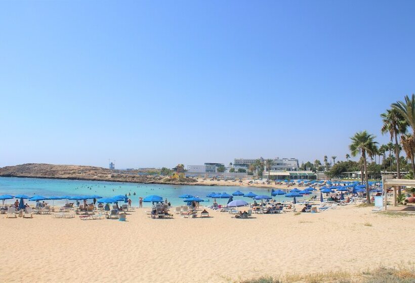 בית מלון כפרי Tasia Maris Sands - Adults Only