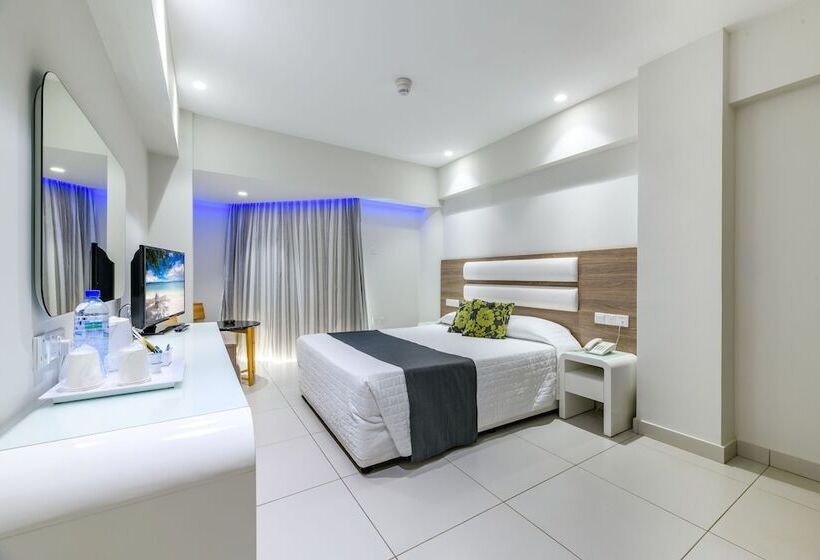 בית מלון כפרי Tasia Maris Sands - Adults Only